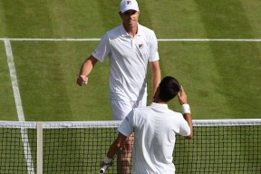 开云全站靠谱 - 莎拉波娃爆冷击败巴黎圣日耳曼，惊险取胜引爆全场！