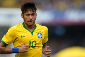 开云体育入口网址 -生死战足总杯焦点战！罗马迎战上海海港，鏖战或上演